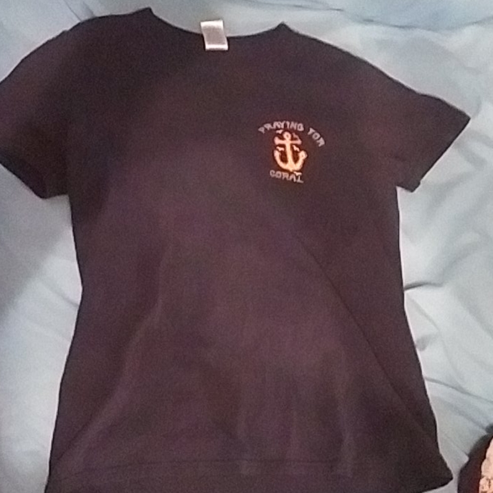 Black shirt